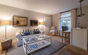 von Deska Countryhouses – Offiziers Apartment